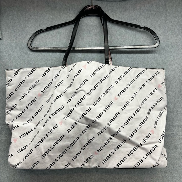PINK Victoria's Secret Handbags - Victoria's Secret‎ Logo Tote Bag White with Pink Hearts NWOT